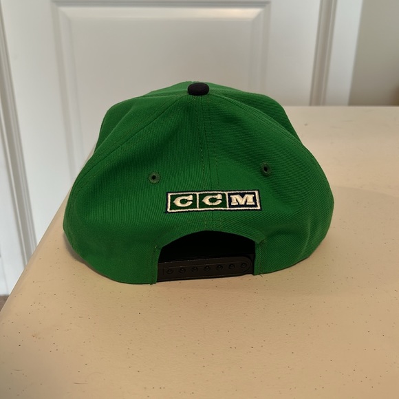 Hartford Whalers SnapBack - Picture 3 of 3